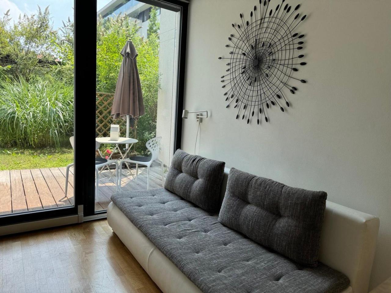 Cosy Splendor / City Center Грац Экстерьер фото
